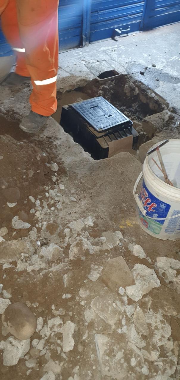 Cambio de redes de agua potable en Mercado Fiori - foto 5